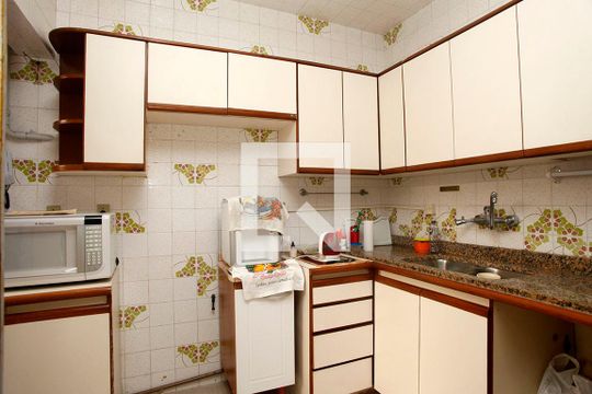 Cozinha de apartamento à venda com 3 quartos, 159m² em Centro Histórico, Porto Alegre