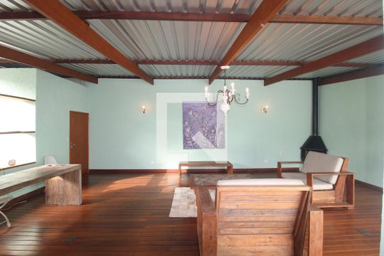 Área Comum de casa para alugar com 2 quartos, 300m² em Sítio do Mandaqui, São Paulo