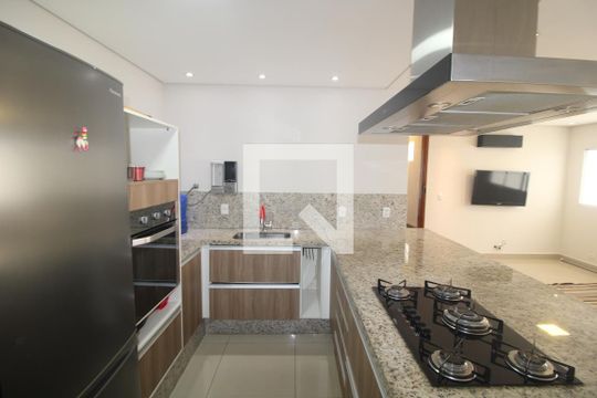 Sala / Cozinha de casa para alugar com 2 quartos, 300m² em Sítio do Mandaqui, São Paulo
