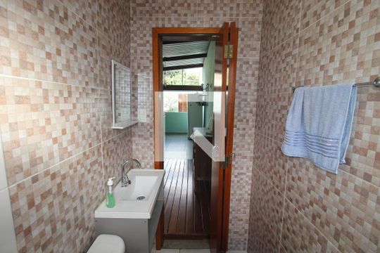 Banheiro de casa para alugar com 2 quartos, 300m² em Sítio do Mandaqui, São Paulo