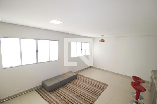 Sala / Cozinha de casa para alugar com 2 quartos, 300m² em Sítio do Mandaqui, São Paulo