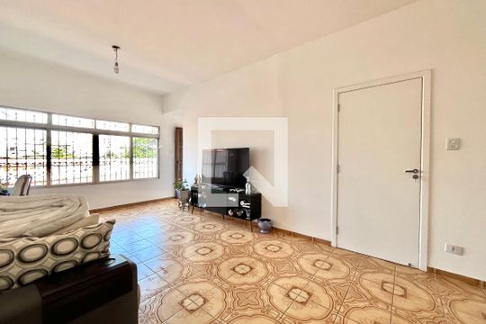 Sala de casa para alugar com 4 quartos, 250m² em Cidade Domitila, São Paulo