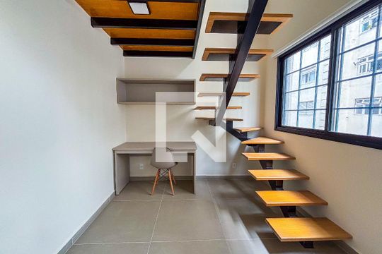 Studio de kitnet/studio para alugar com 1 quarto, 41m² em Sumarezinho, São Paulo
