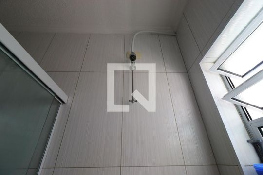 Banheiro Social de casa para alugar com 3 quartos, 150m² em Jardim Monte Libano, Santo André