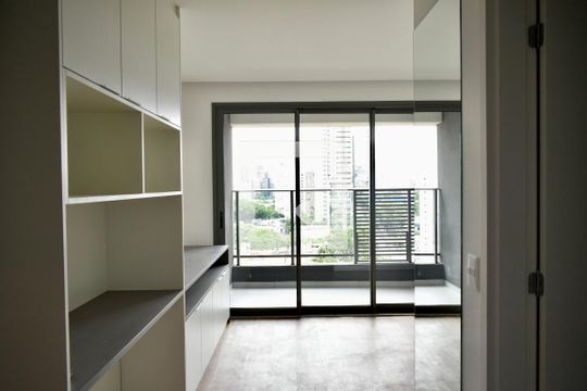 Kitnet/Studio à venda com 0 quarto, 28m² em Vila Clementino, São Paulo