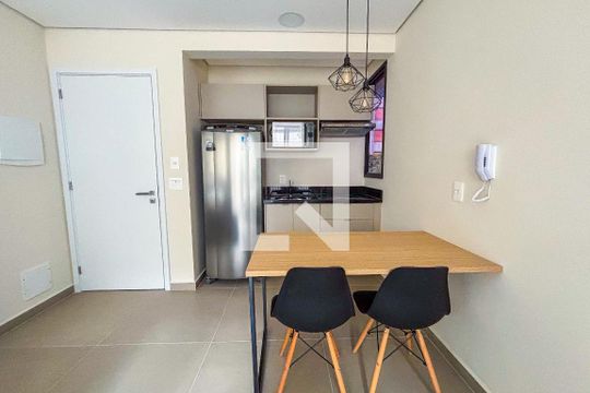 Studio de kitnet/studio para alugar com 1 quarto, 40m² em Sumarezinho, São Paulo