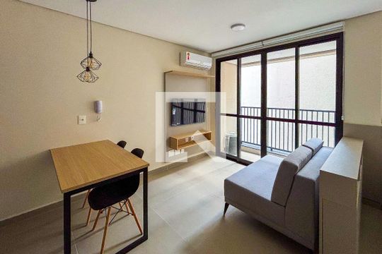Kitnet/Studio para alugar com 1 quarto, 40m² em Sumarezinho, São Paulo