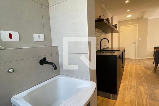 Lavanderia de apartamento à venda com 2 quartos, 50m² em Vila Príncipe de Gales, Santo André