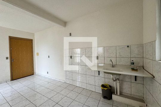 Cozinha de apartamento à venda com 2 quartos, 49m² em Campina, São Leopoldo