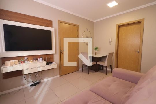 Sala de apartamento à venda com 2 quartos, 63m² em São Jorge, Novo Hamburgo