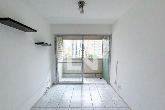 Apartamento para alugar com 1 quarto, 47m² em Pinheiros, São Paulo