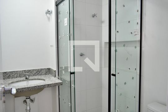 Banheiro  de kitnet/studio à venda com 1 quarto, 25m² em Vila da Saúde, São Paulo