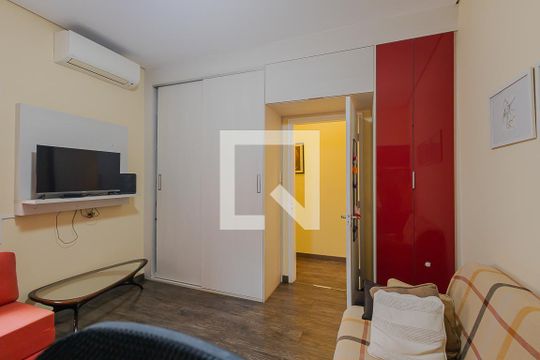 Quarto 3 de casa à venda com 4 quartos, 120m² em Pinheiros, São Paulo