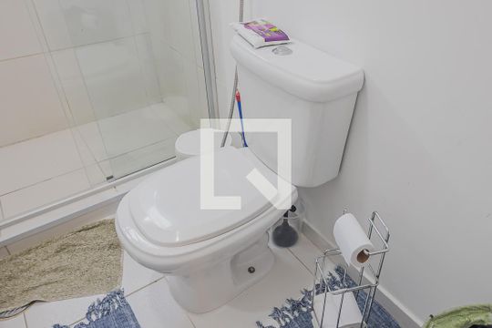 Banheiro de casa à venda com 4 quartos, 120m² em Pinheiros, São Paulo