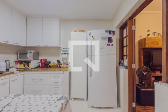 Cozinha de casa à venda com 4 quartos, 120m² em Pinheiros, São Paulo