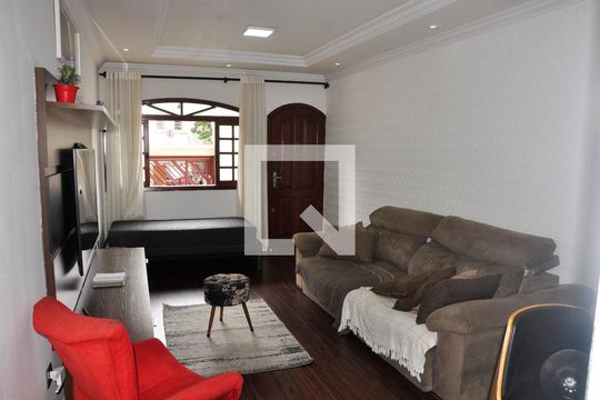Sala de casa para alugar com 3 quartos, 132m² em Vila Pereira Barreto, São Paulo