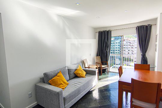 Apartamento para alugar com 2 quartos, 73m² em Jacarepaguá, Rio de Janeiro