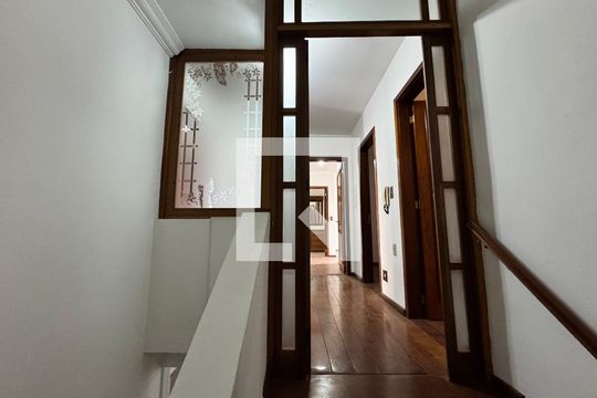 Sala 2 de casa para alugar com 4 quartos, 320m² em Centro, São Leopoldo