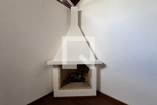 Sala de casa para alugar com 4 quartos, 320m² em Centro, São Leopoldo