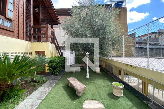 Quintal de casa à venda com 3 quartos, 660m² em Pilares, Rio de Janeiro
