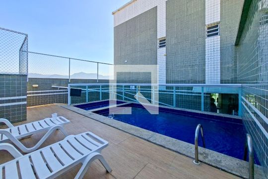 Área comum de apartamento para alugar com 2 quartos, 48m² em Nova Mirim, Praia Grande