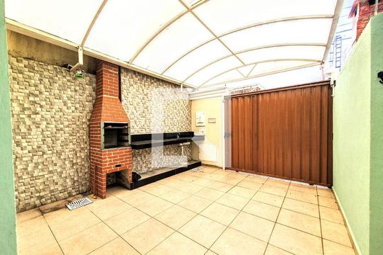 Área comum de casa para alugar com 3 quartos, 80m² em Fernão Dias, Belo Horizonte