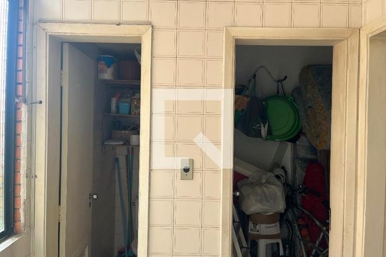 Área de Serviço de apartamento para alugar com 3 quartos, 90m² em Vila Anglo Brasileira, São Paulo
