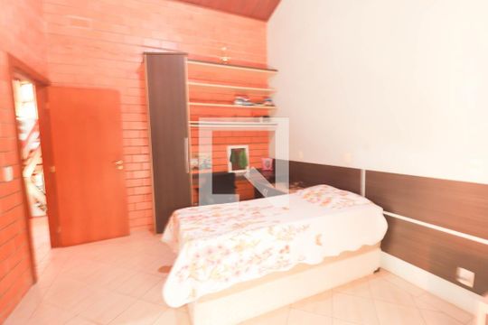 Quarto 2 de casa de condomínio à venda com 3 quartos, 771m² em Ivoturucaia, Jundiaí