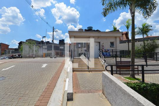 Área comum - Entrada de apartamento para alugar com 2 quartos, 37m² em Jardim Albertina, Guarulhos