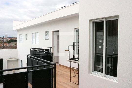 Varanda de casa para alugar com 2 quartos, 75m² em Vila Campo Grande, São Paulo