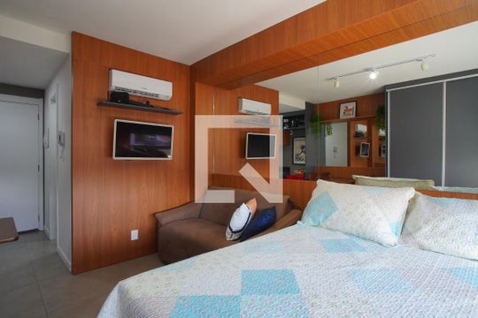 Apartamento para alugar com 1 quarto, 25m² em Boa Vista, Porto Alegre