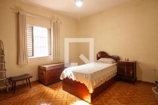 Casa 1 - Quarto 2 de casa à venda com 3 quartos, 250m² em Aricanduva, São Paulo