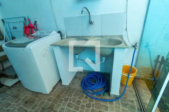 Área de Serviço de casa à venda com 4 quartos, 194m² em Alto da Lapa, São Paulo