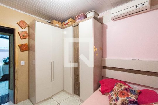 Quarto de casa para alugar com 2 quartos, 199m² em São José, Canoas