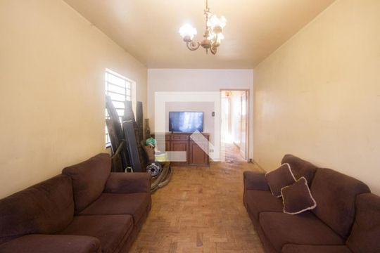 Casa à venda com 3 quartos, 140m² em Vila Congonhas, São Paulo