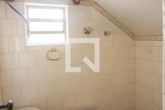 Lavabo de casa à venda com 3 quartos, 140m² em Vila Congonhas, São Paulo