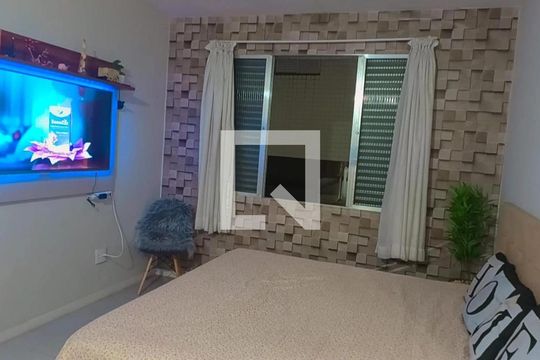 Sala/Quarto de kitnet/studio para alugar com 1 quarto, 35m² em Canto do Forte, Praia Grande