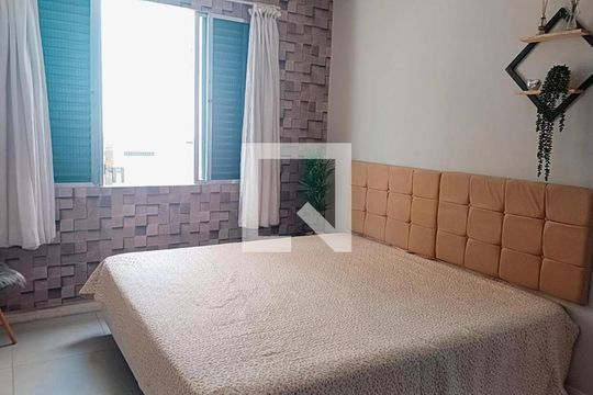 Sala/Quarto de kitnet/studio para alugar com 1 quarto, 35m² em Canto do Forte, Praia Grande