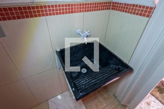 Área de Serviço de casa para alugar com 1 quarto, 55m² em Jardim Peri, São Paulo