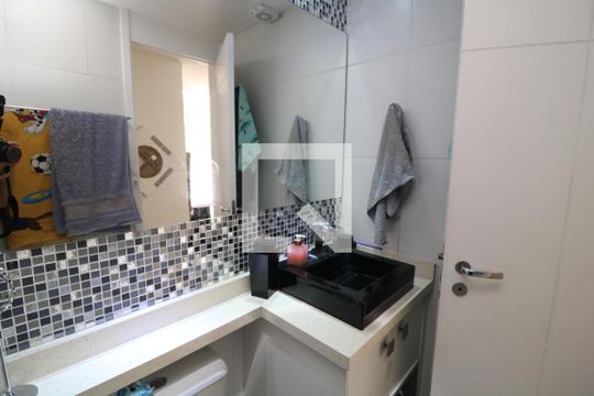 Banheiro de apartamento à venda com 2 quartos, 45m² em Jardim Vila Formosa, São Paulo