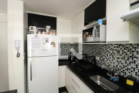 Cozinha de apartamento à venda com 2 quartos, 45m² em Jardim Vila Formosa, São Paulo