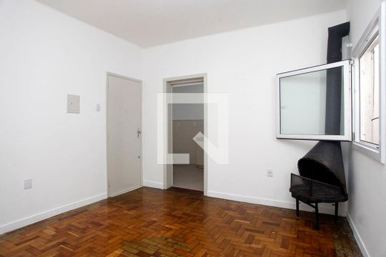 Sala de apartamento para alugar com 2 quartos, 73m² em Petrópolis, Porto Alegre