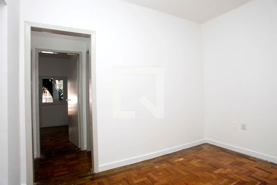 Sala de apartamento para alugar com 2 quartos, 73m² em Petrópolis, Porto Alegre