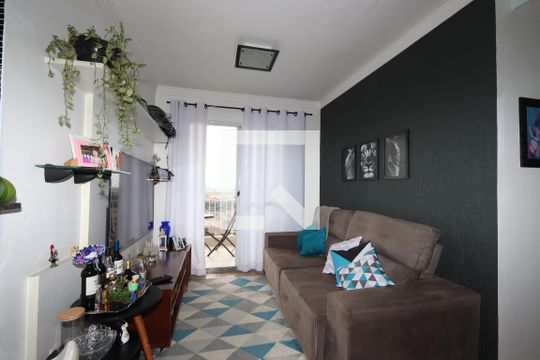 Sala de apartamento à venda com 3 quartos, 64m² em Vila Santa Clara, São Paulo
