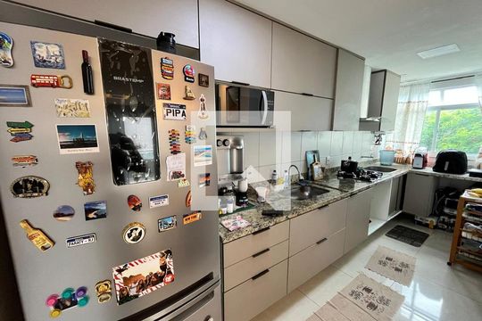Sala/Cozinha de apartamento à venda com 2 quartos, 70m² em Taquara, Rio de Janeiro