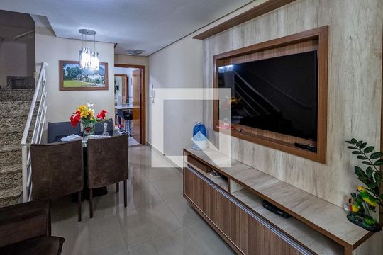 Sala de casa de condomínio à venda com 2 quartos, 103m² em Limão, São Paulo