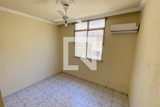 Apartamento à venda com 3 quartos, 80m² em Del Castilho, Rio de Janeiro
