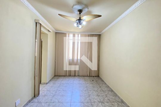 Apartamento à venda com 3 quartos, 80m² em Del Castilho, Rio de Janeiro