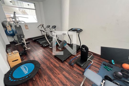 Área comum - Academia de apartamento para alugar com 1 quarto, 25m² em José Menino, Santos