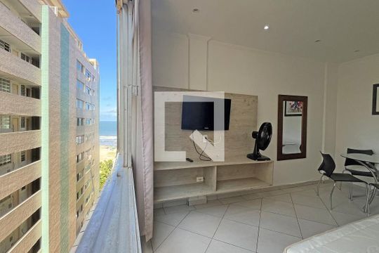 Apartamento para alugar com 1 quarto, 25m² em José Menino, Santos